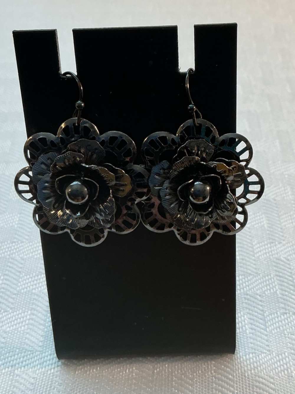 Natural Hematite Pi Stone Pendant Necklace and Earrings Set - Picture 4 of 5